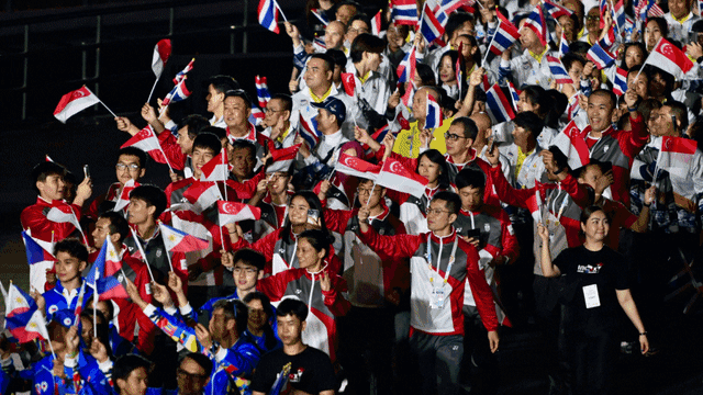 巴萨欲免费挖角曼联青训太子，曝其心怀儿萨梦！欧洲多家豪门觊觎