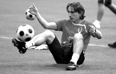 曼联再陷低谷：老特拉福德的失望之夜