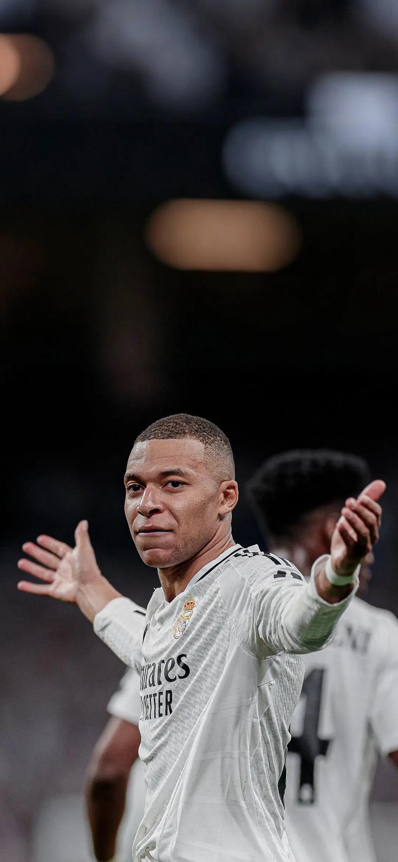 梅西将领取美职联MVP奖杯，梅西杯U16国际赛同步揭幕