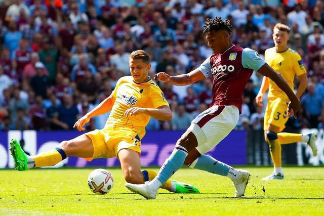 海港vs首尔：2外援PK4外援，蒯纪闻、张琳芃先发，林加德出战