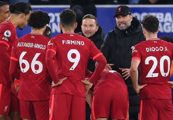 詹：我在第二个失球中的判断完全错误；进球后就丢球不该发生