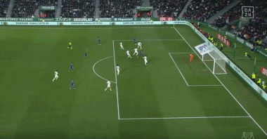 曼联第一季度总营收为1.403亿英镑，较去年同期有所下降